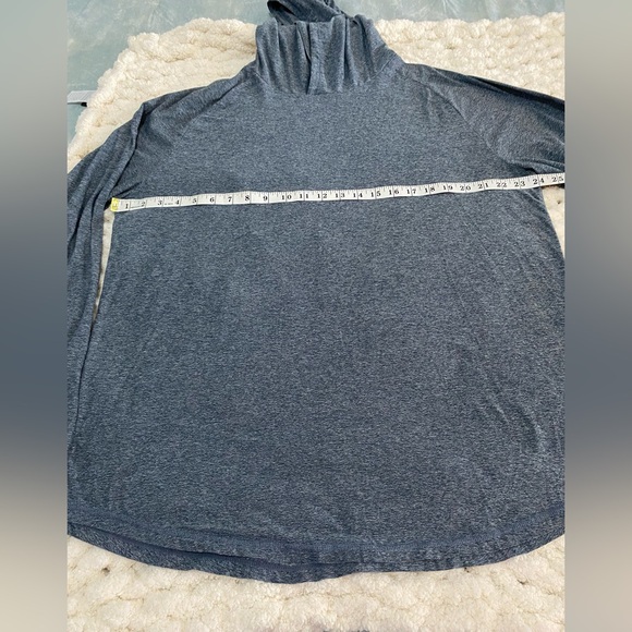 2-pack Gray and Black Hooded Sweatshirts Casual Fit - Picture 10 of 13